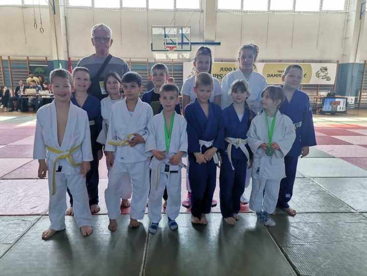Mladi judaši Judokana osvojili 6 medalja na Međunarodnom turniru u Pisarovini