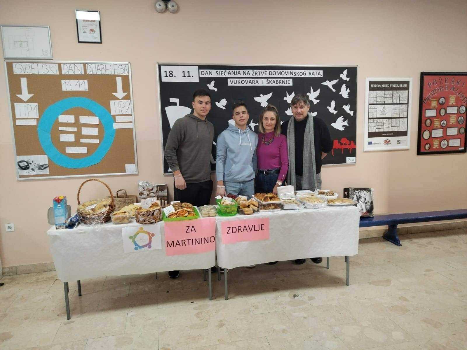 [FOTO] Ekonomska škola Požega humanitarnom akcijom prikupila 4000kn za Martinu Šimić