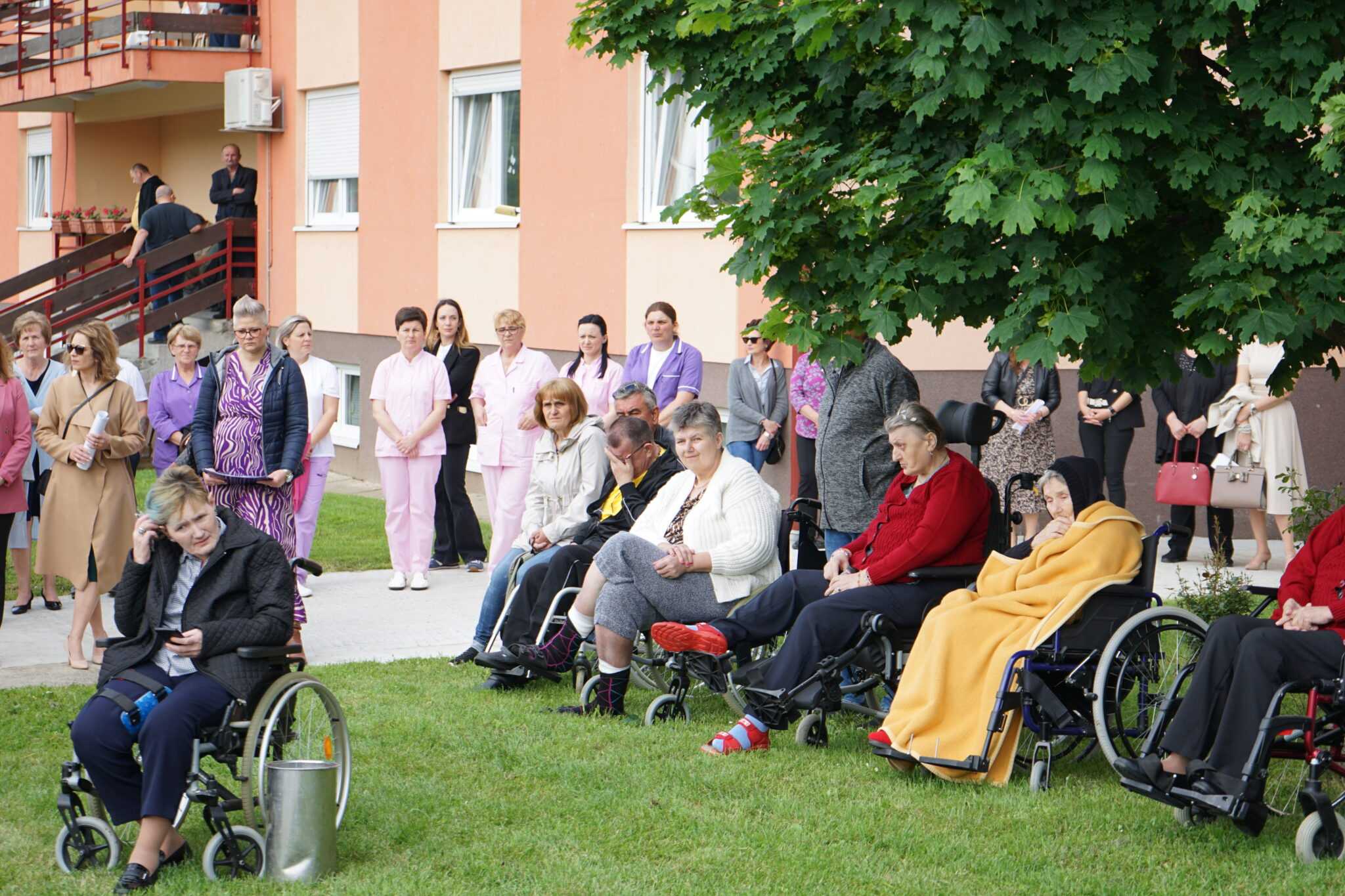 Fotogalerija U Domu Za Odrasle Osobe Ljeskovica Tradicionalno Obilje En Dan Obitelji Po E Ki Hr