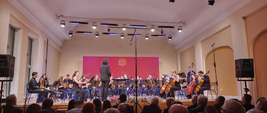 Na Simfonijskom koncertu premijerno izvedeno djelo Veljka Valentina Škorvage