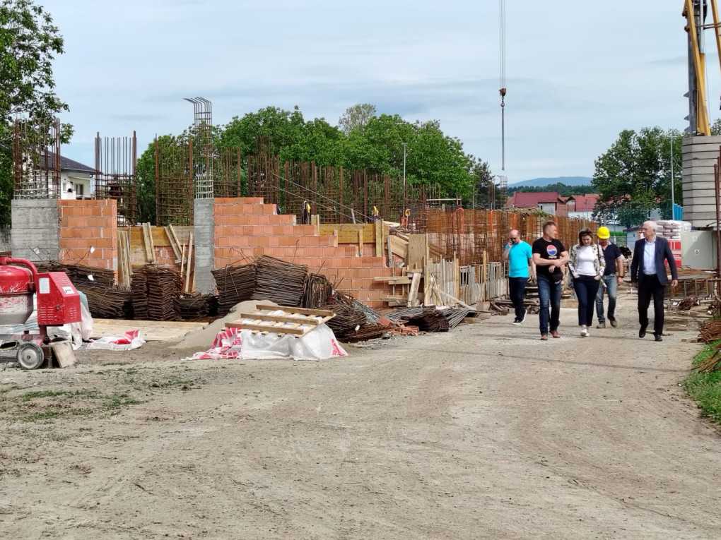 Radovi na izgradnji zapadne tribine na igralištu Nogometnog kluba Slavonija