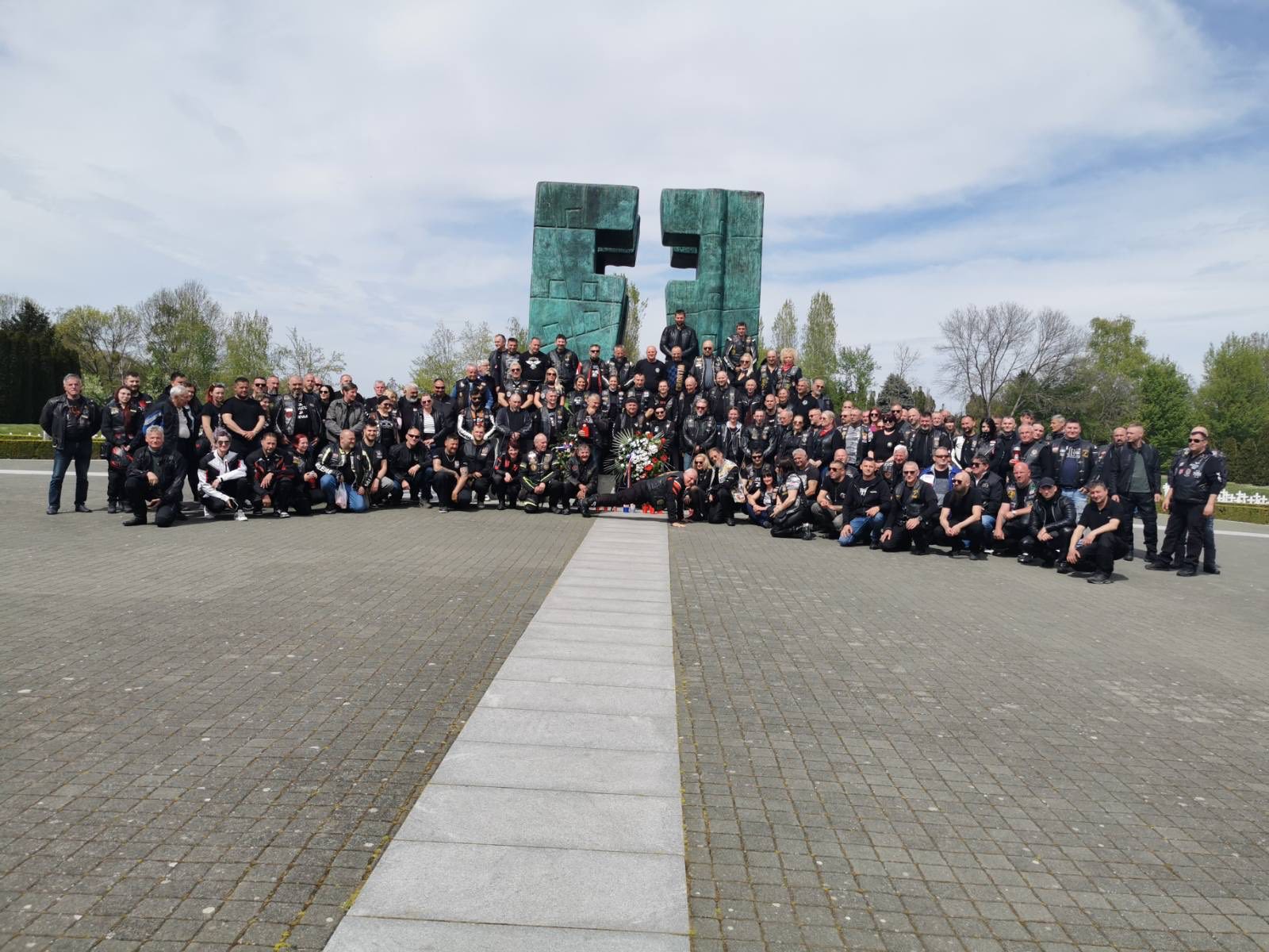 Moto klub Tsunami odvozio 7. Vožnju za Vukovar – Put srca i sjećanja