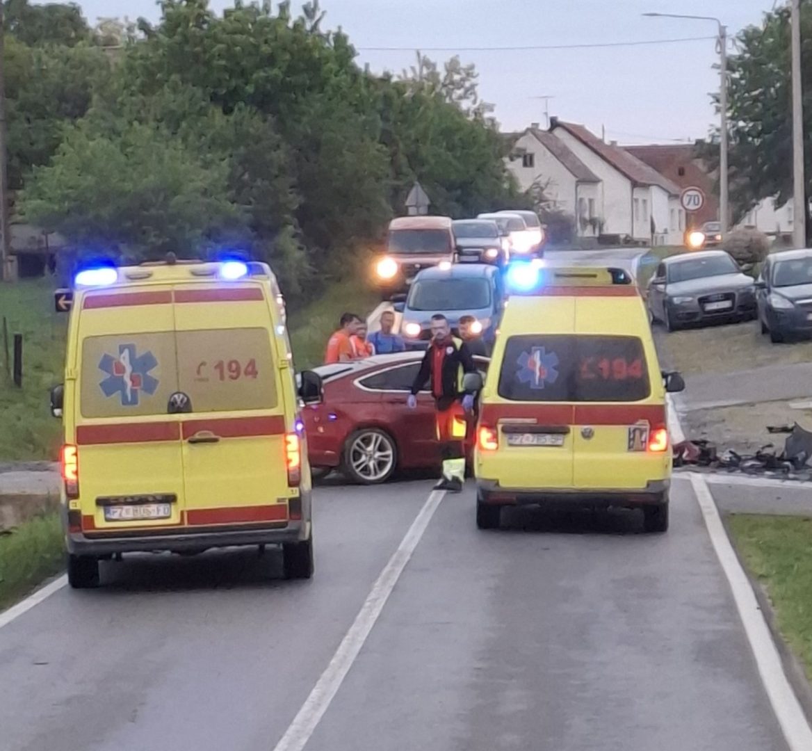 61-godišnjak prešao u suprotni trak pa poginuo, 25-godišnjakinja teško ozlijeđena