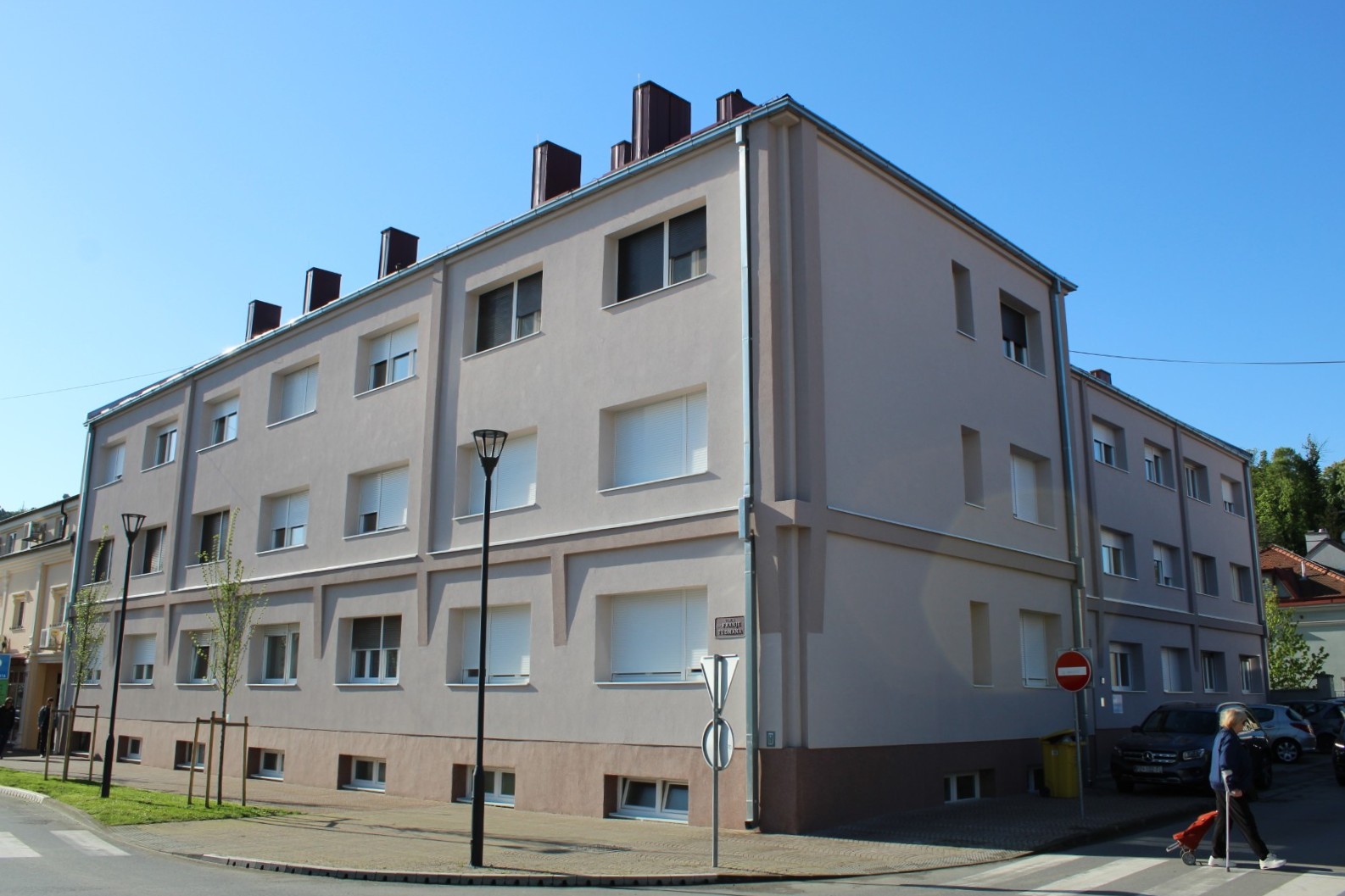 Energetska obnova višestambene zgrade na adresi Vukovarska 10-12-12A, Požega