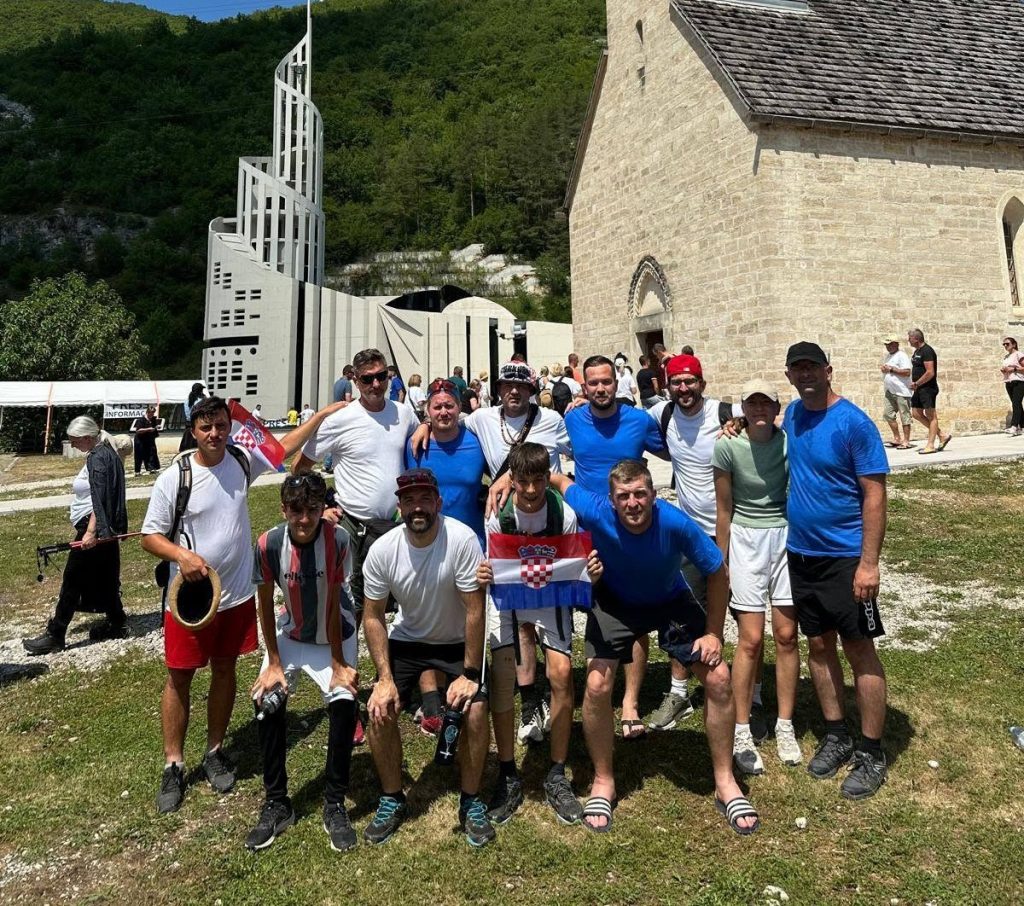 U čast Matei Jakešević: Nakon 195 kilometara hodočasnici stigli iz Jakšića u Podmilačje