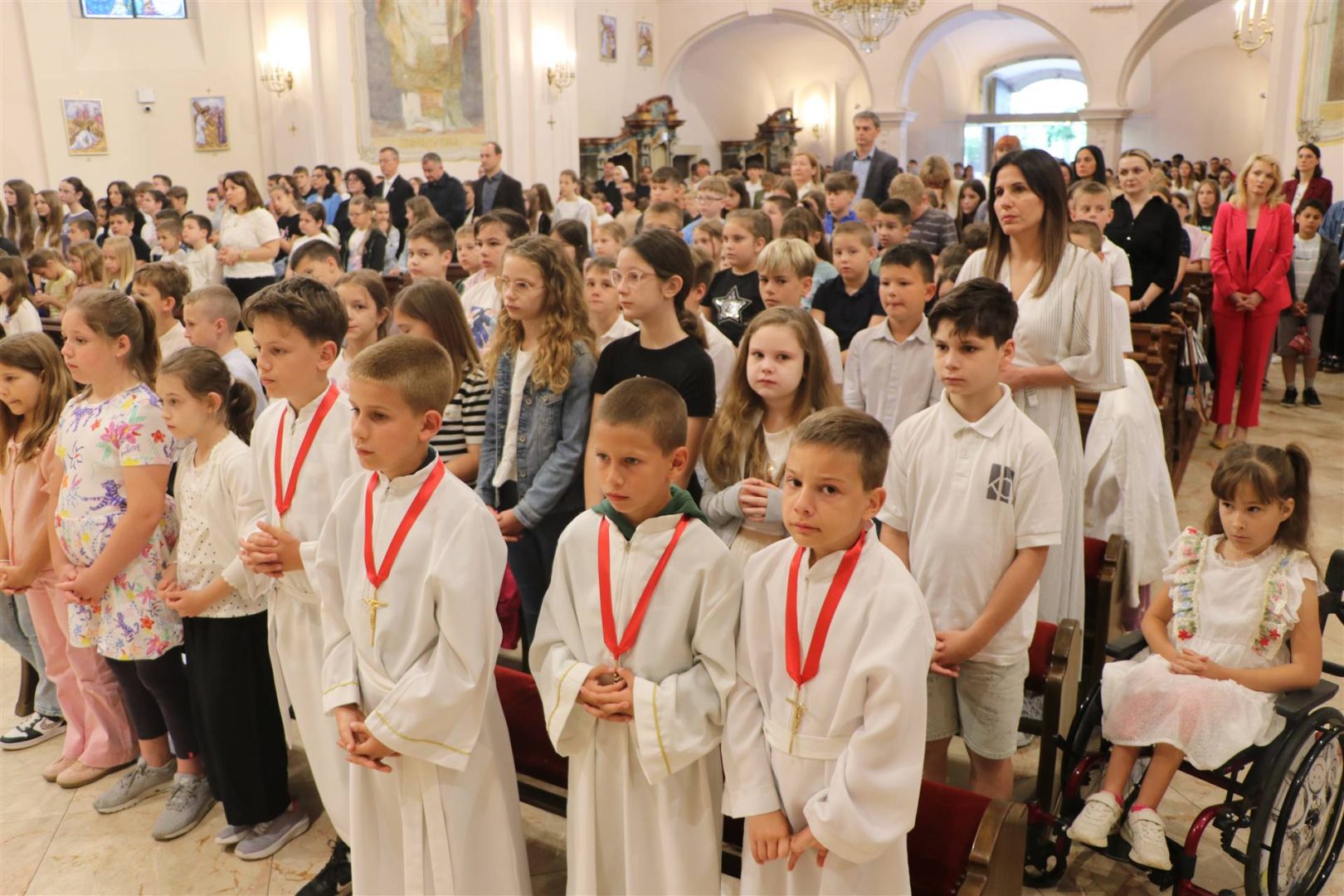 Misa zahvalnica u požeškoj Katedrali prigodom završetka nastavne godine