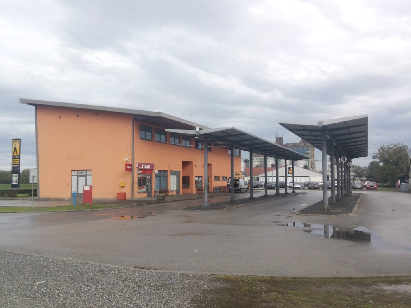 Ima li mjesta za mlade u Požegi i Požeško-slavonskoj županiji?