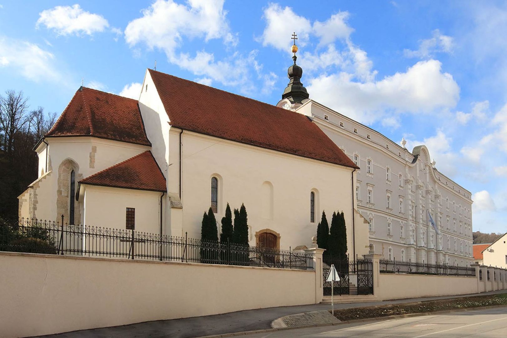 Požeška ljepotica stara sedam stoljeća danas slavi svog zaštitnika svetog Lovru