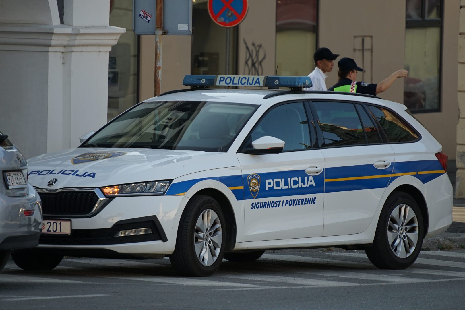 Policija zaustavila 21-godišnjeg vozača koji je odbio testiranje na droge