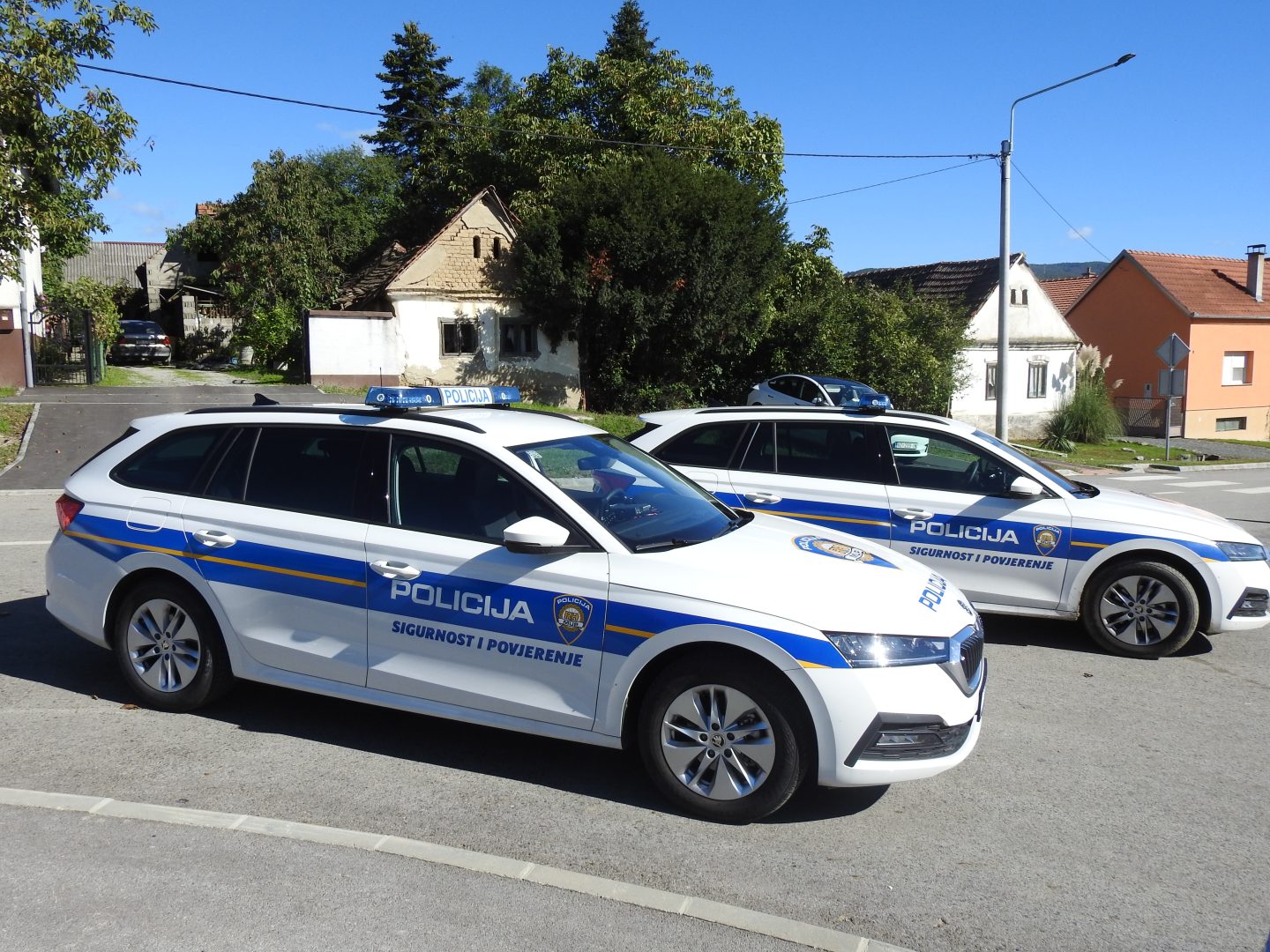 Nakon navoda o aferi u službenom vozilu: Policajac iz Pleternice ide u disciplinski postupak
