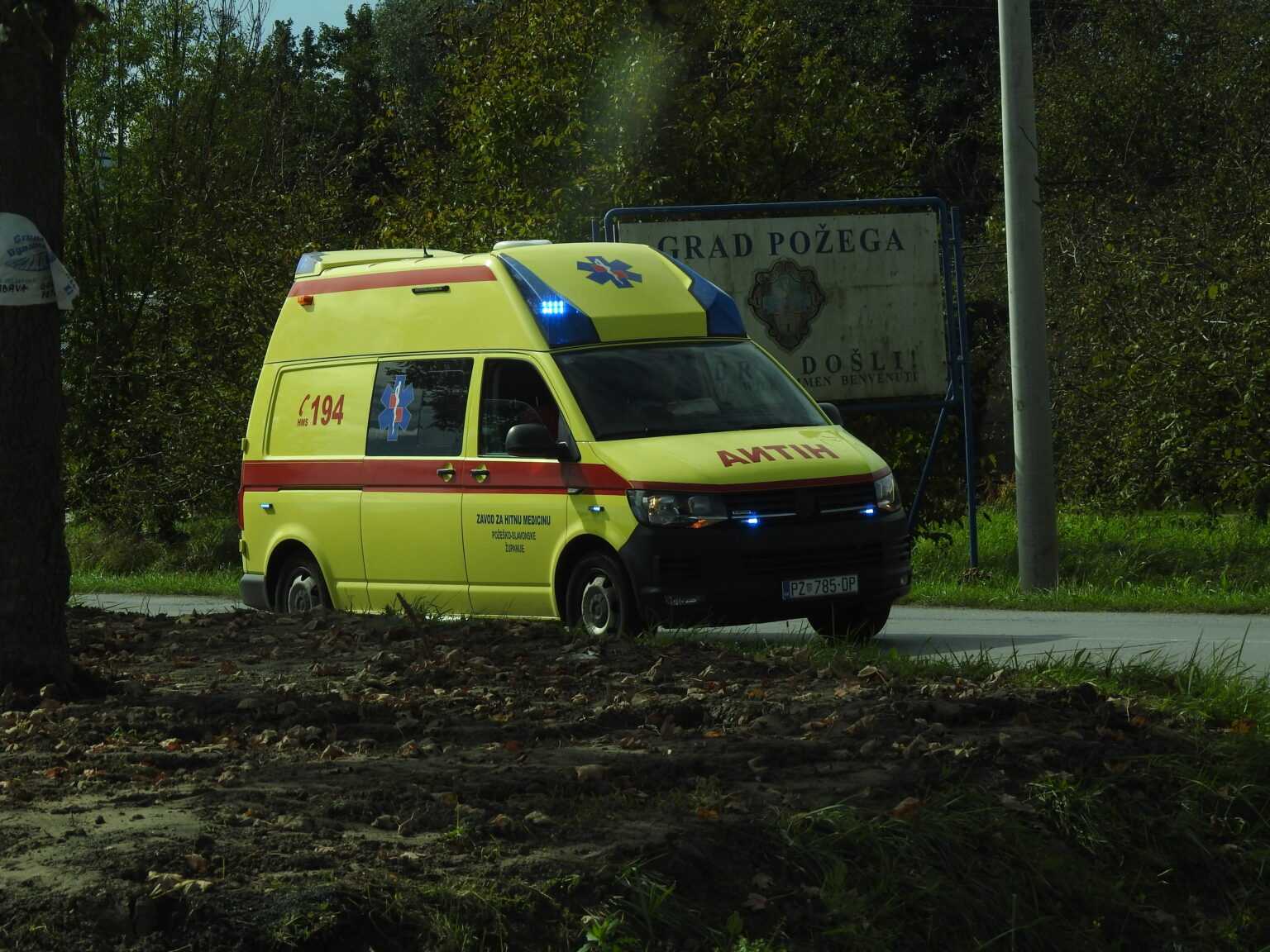 U padu s romobila teško ozlijeđeno dijete