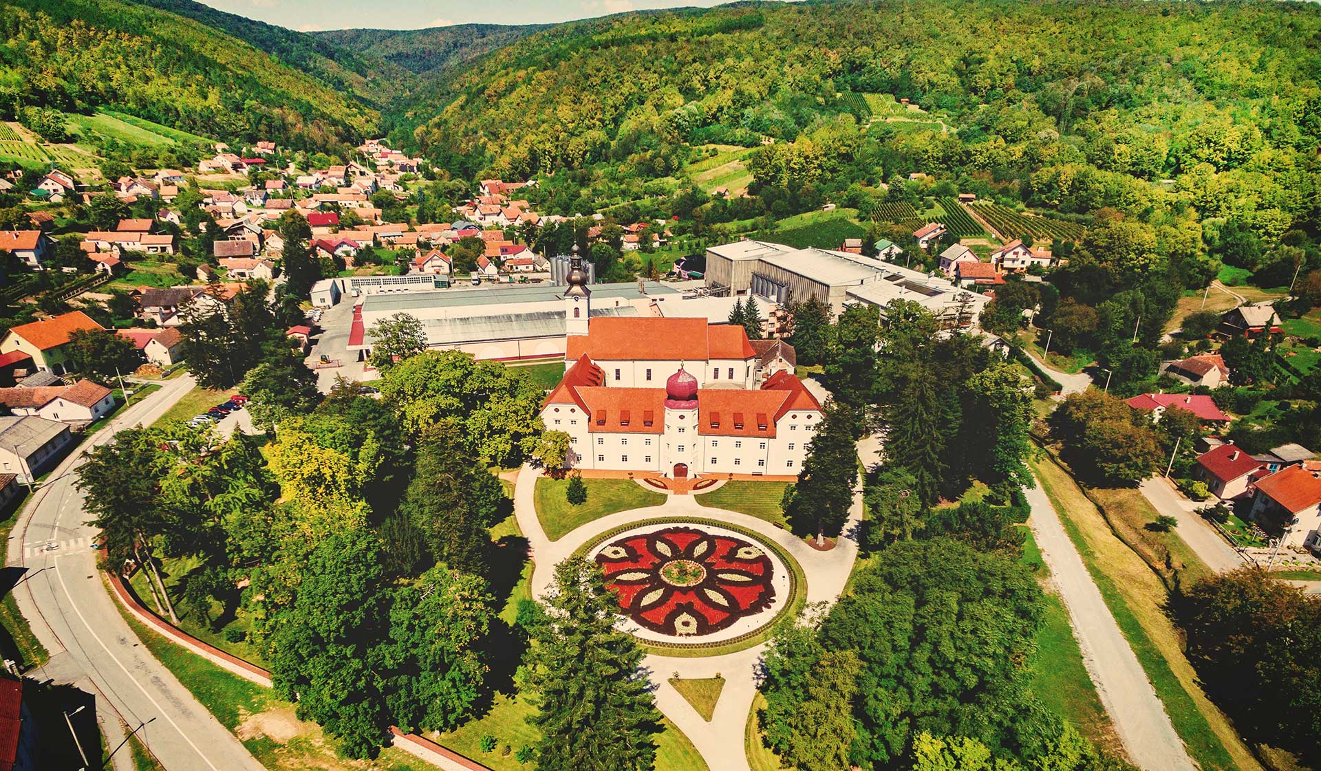 Svim građankama i građanima Kutjeva čestitamo Dan Grada i blagdan Male Gospe