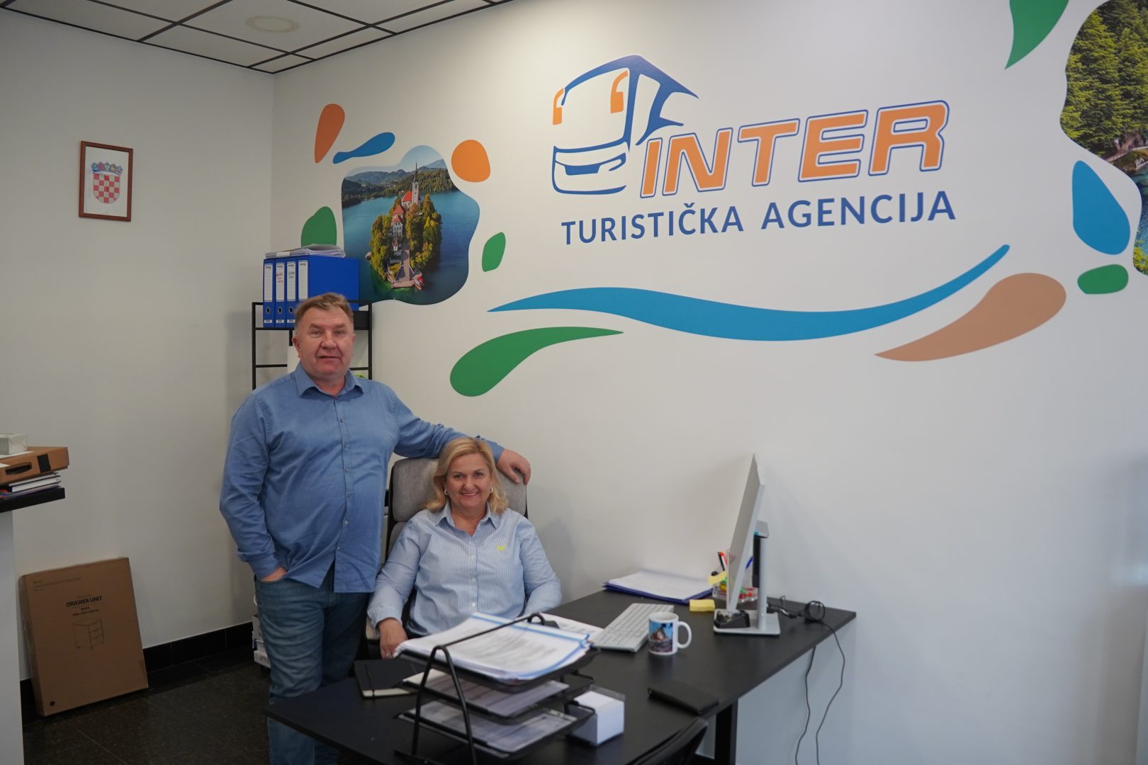 Supružnici Zlatko i Lidija Mijoković otvorili novu putničku agenciju INTER u Požegi