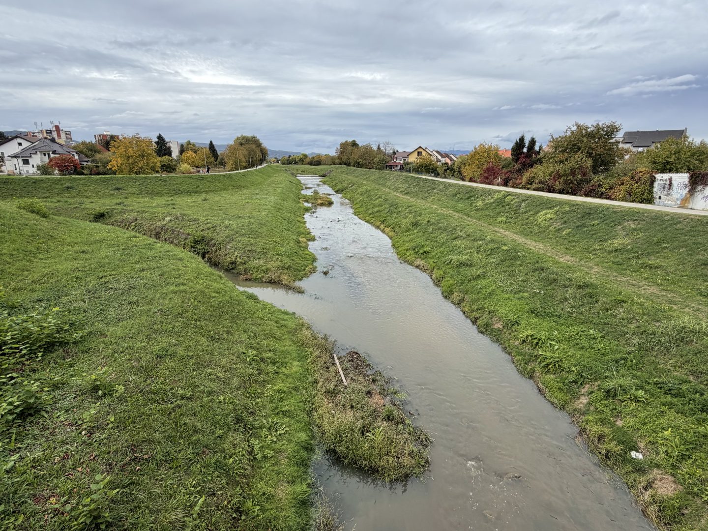 Nakon ljetne suše, Orljava ponovno teče kroz Požegu