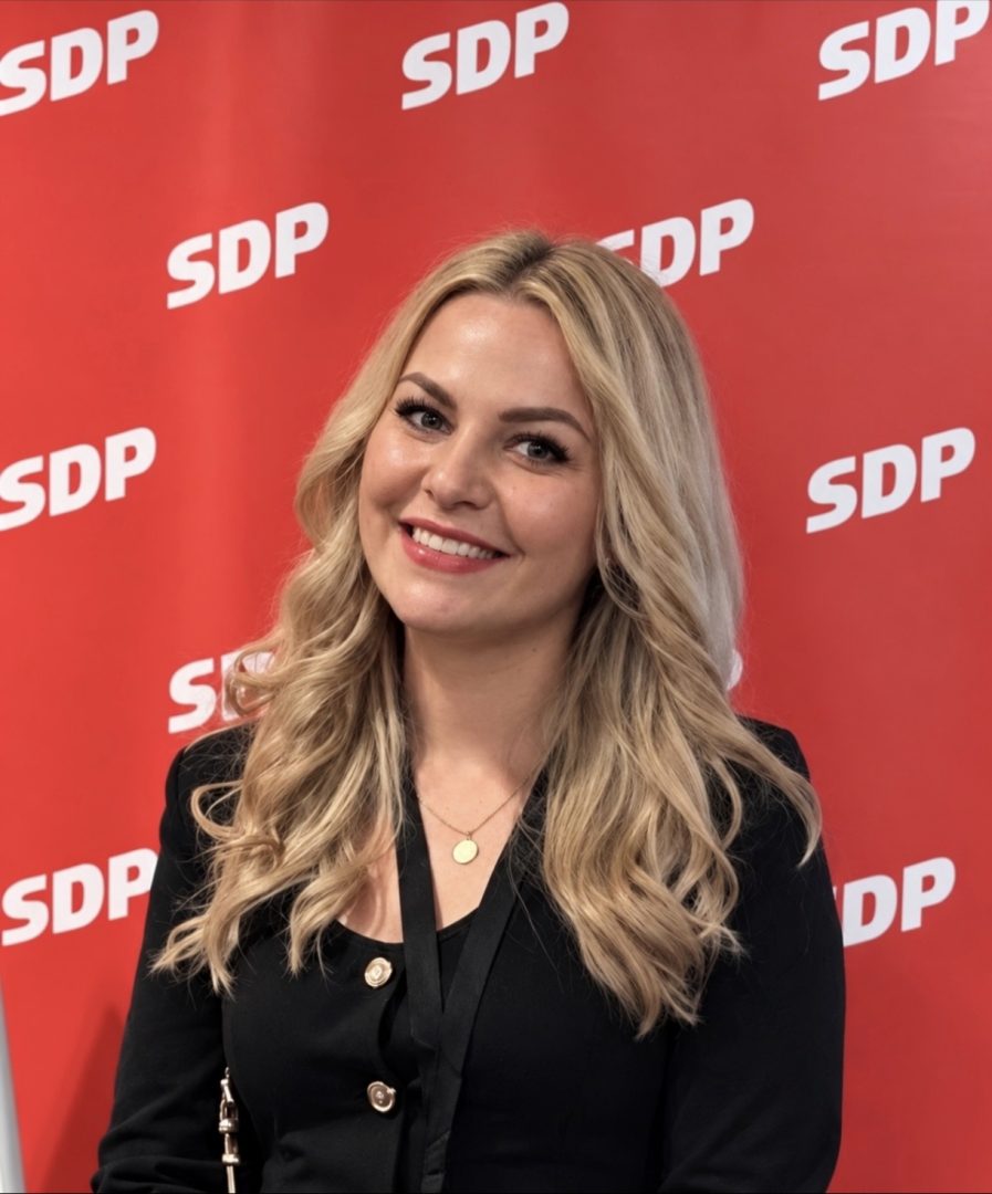 Ravnopravnost na papiru, nepravda na plaći